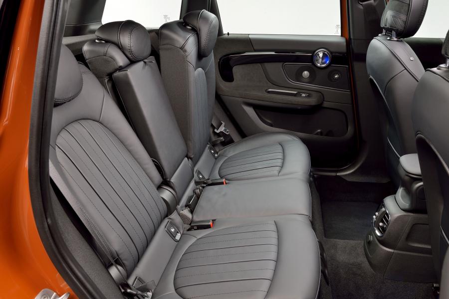 Интерьер Mini Cooper S Countryman ALL4 2017 года  (WW) (фото 120 из 138)